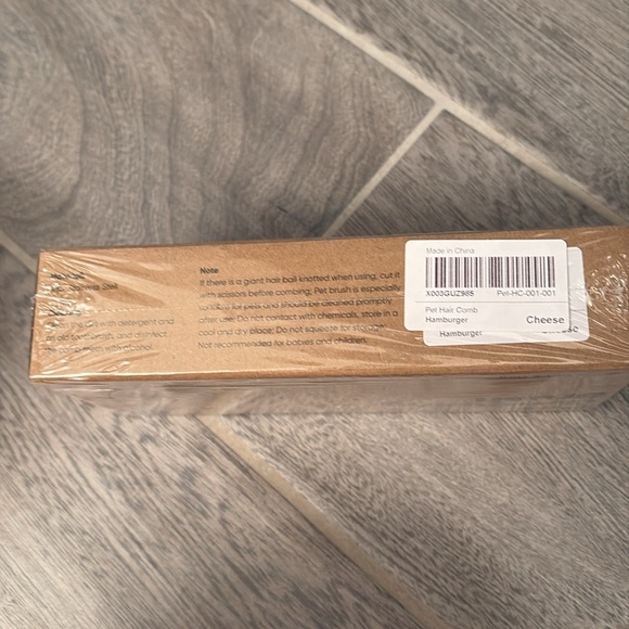 Dog or cat pet grooming brush new - Picture 2 of 6